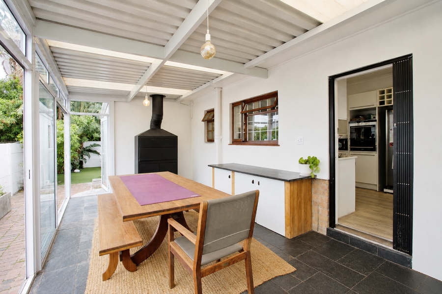 3 Bedroom Property for Sale in Claremont Western Cape